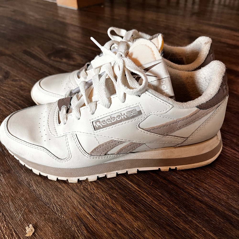 Reebok Retro Sneaker